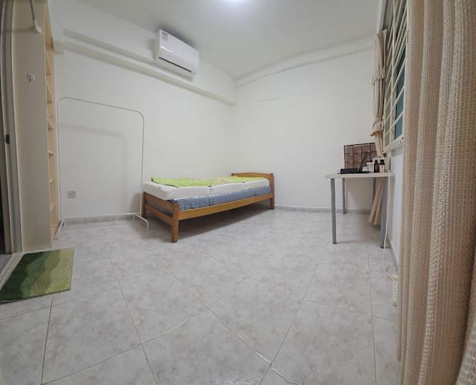 Linn's room