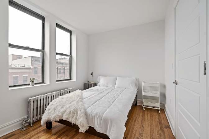 Liza's room