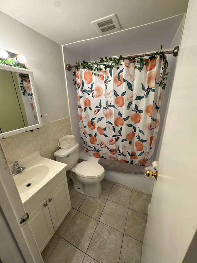 Suzanne Dresser's room