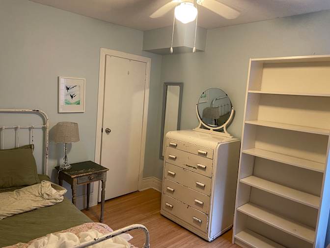 Timi Etifa's room
