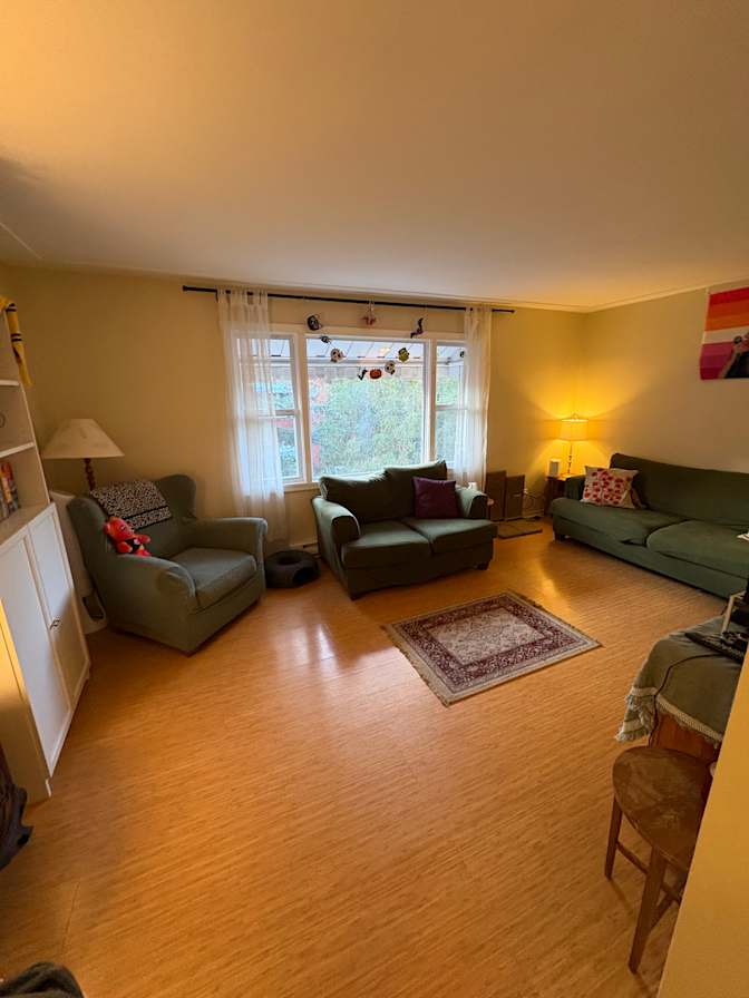 Alexa's room