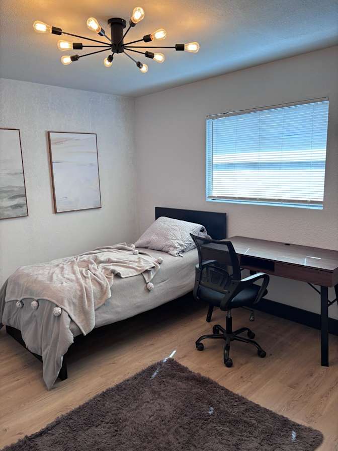 PadSplit's room