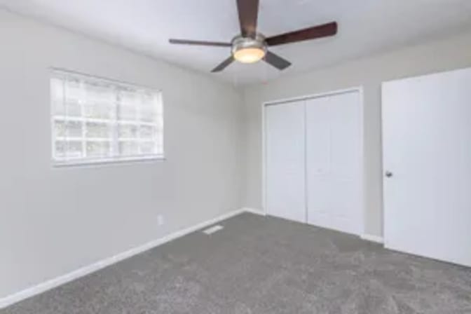 Nini Rainey's room
