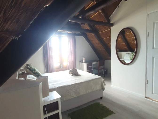Nina's room