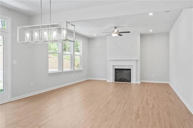 Alcove Rooms's room