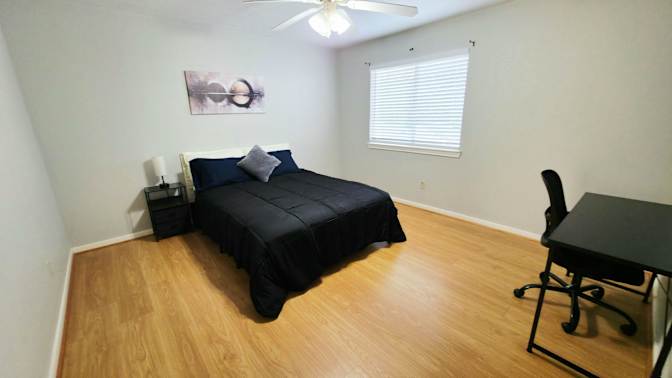 PadSplit's room