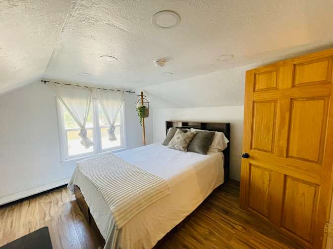 This cute home's room