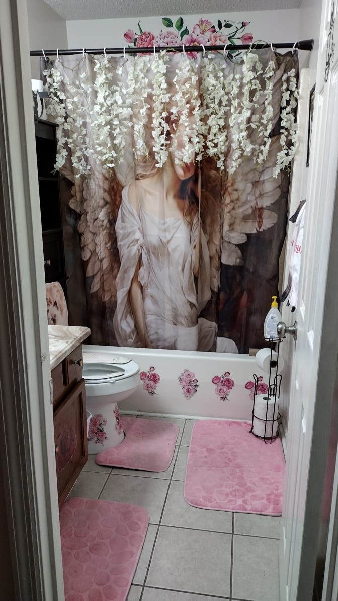 Jennifer's room