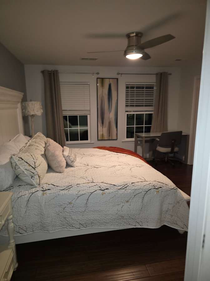 Lisa's room