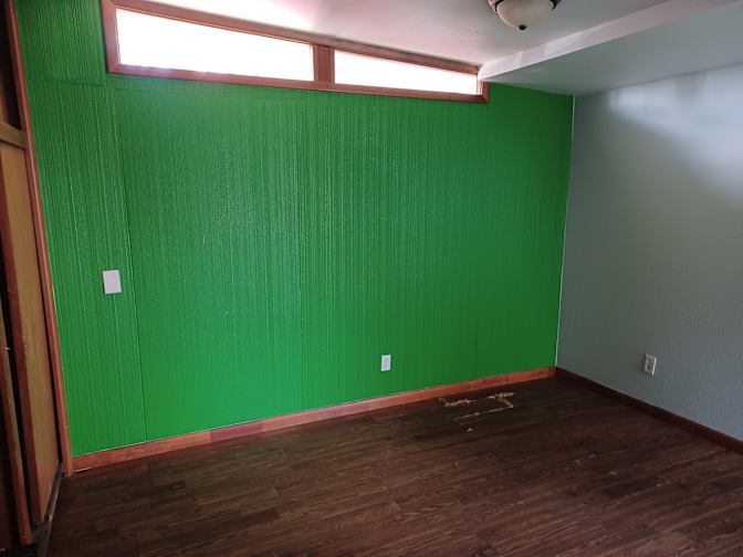 Robert's room