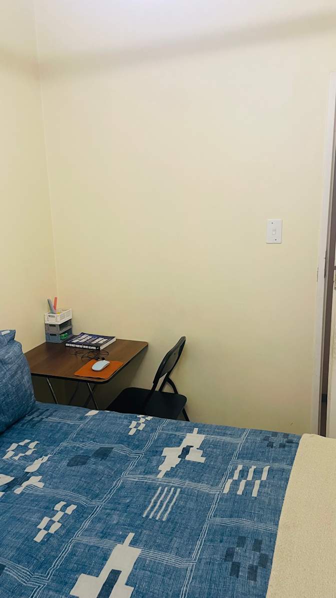 Gwen's room