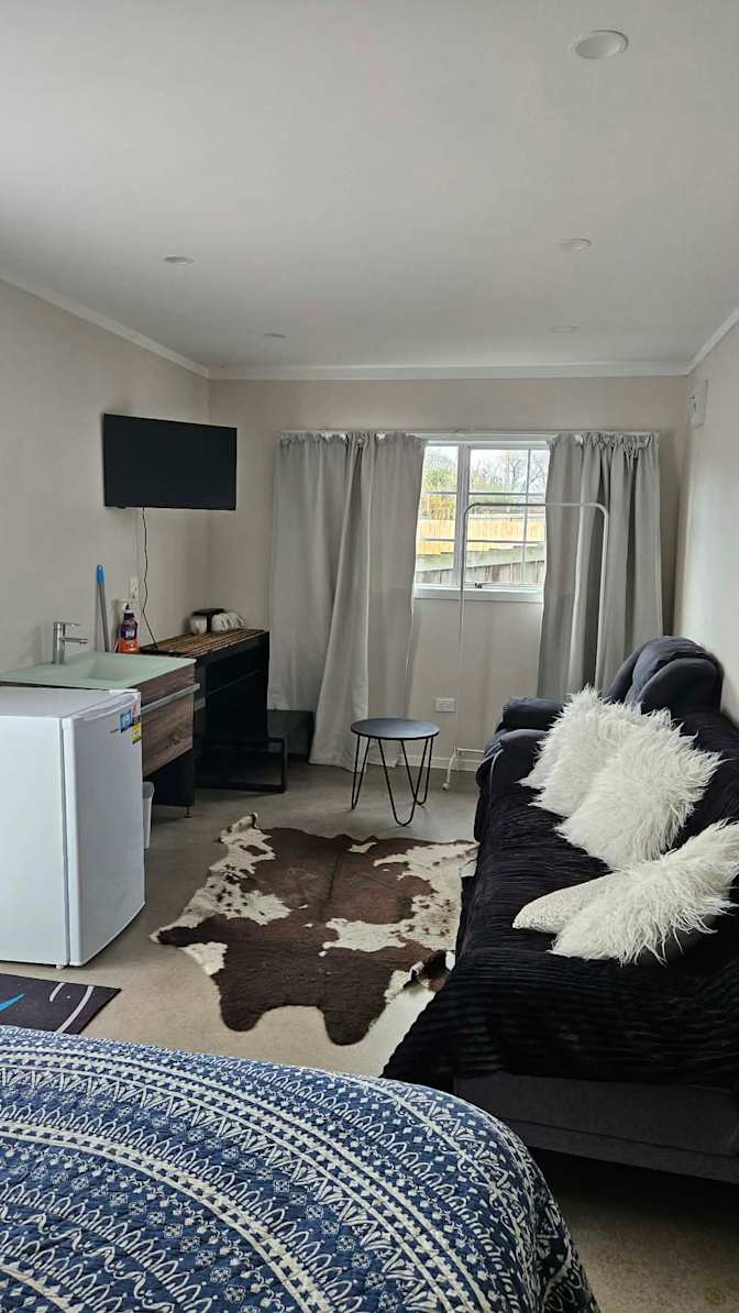Karen Barakat's room