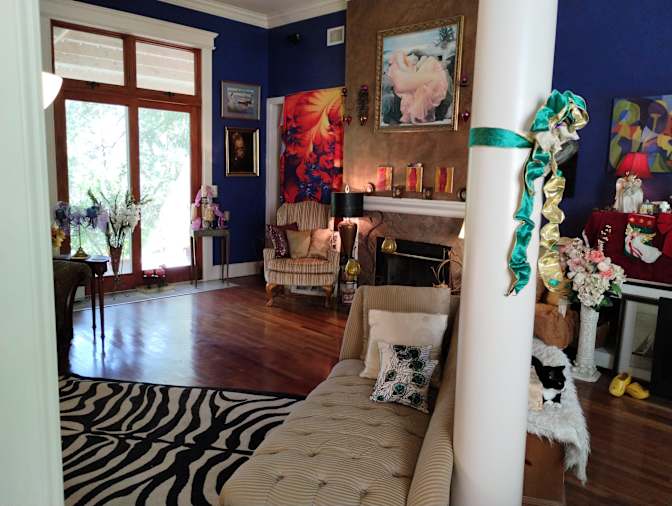 Gigi's room