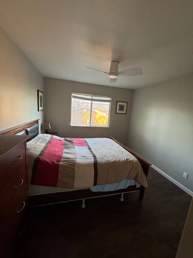 Julia Kira Kelly's room
