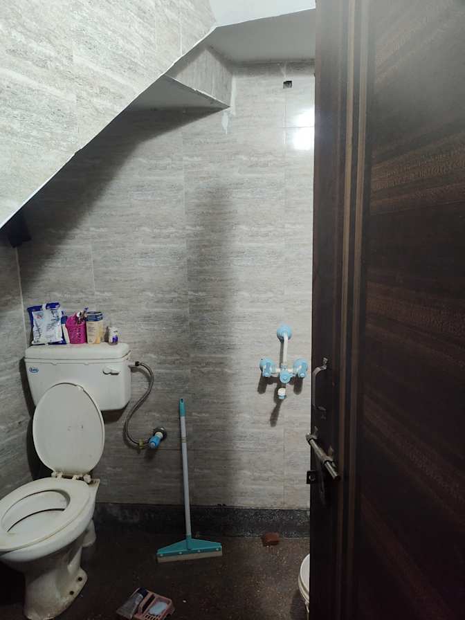 Himanshu Yadav's room