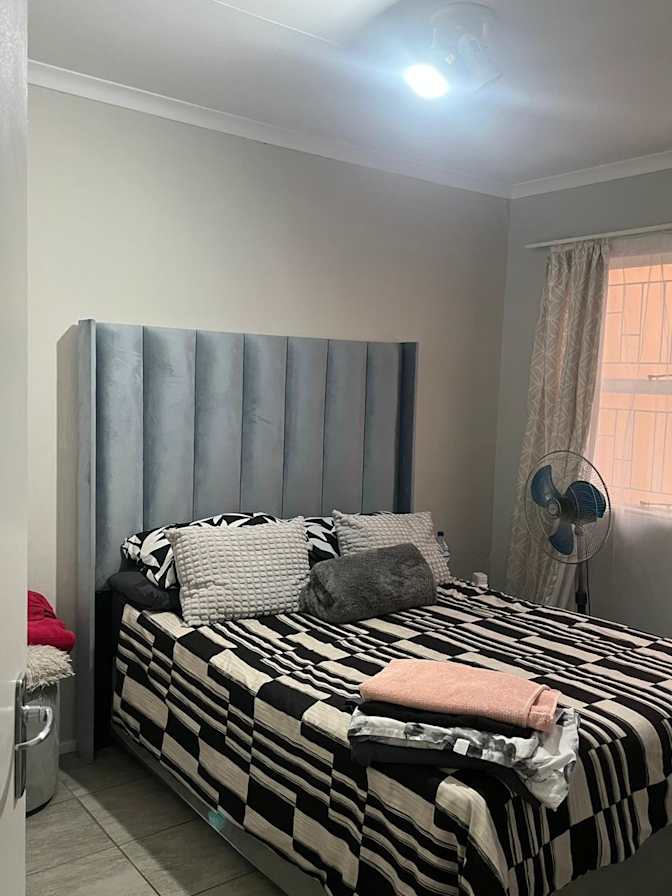 Mbalentle Poswa's room