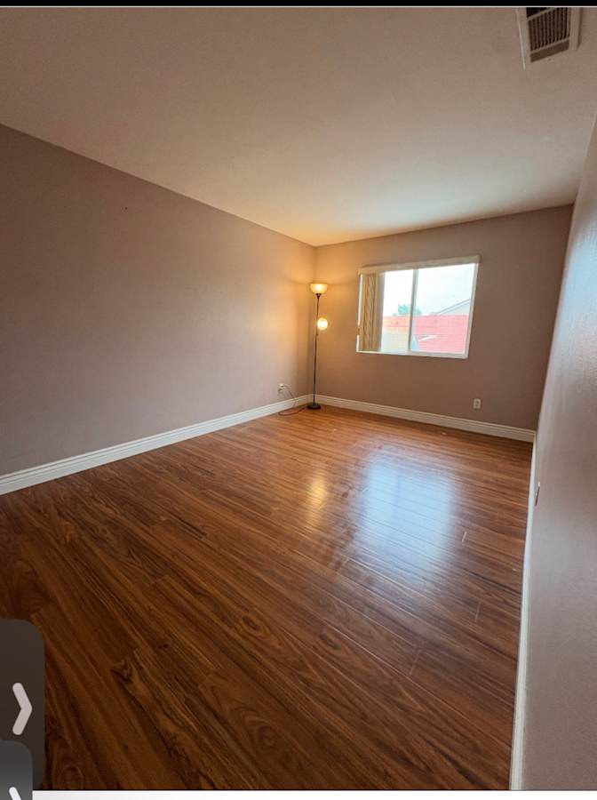 MYRNA's room