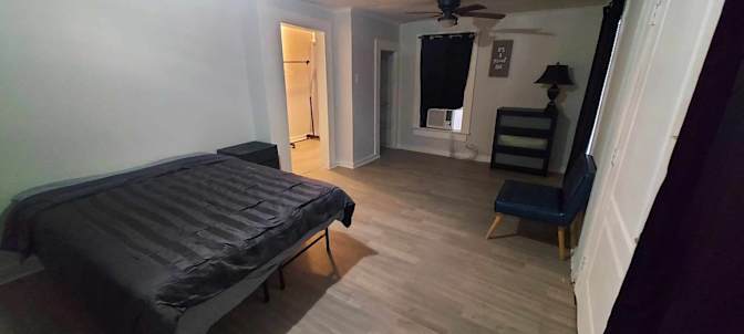 Grand Height Investments's room