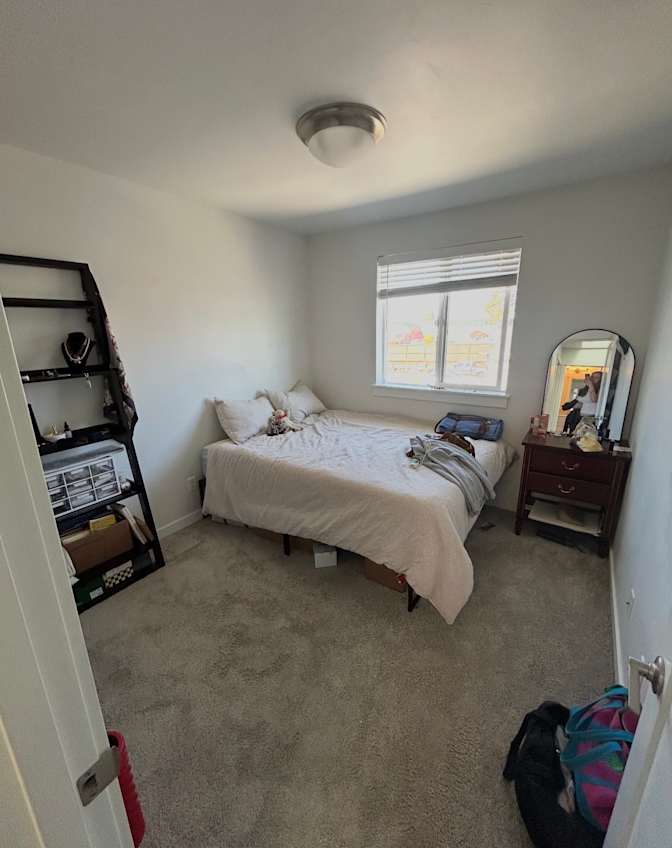 Olyveya's room