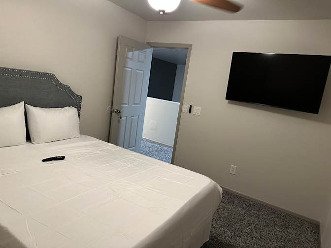 Santana's room