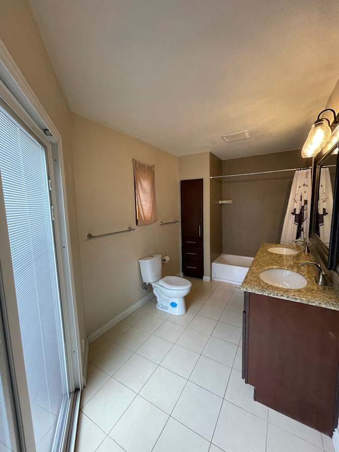 Benjamin's room