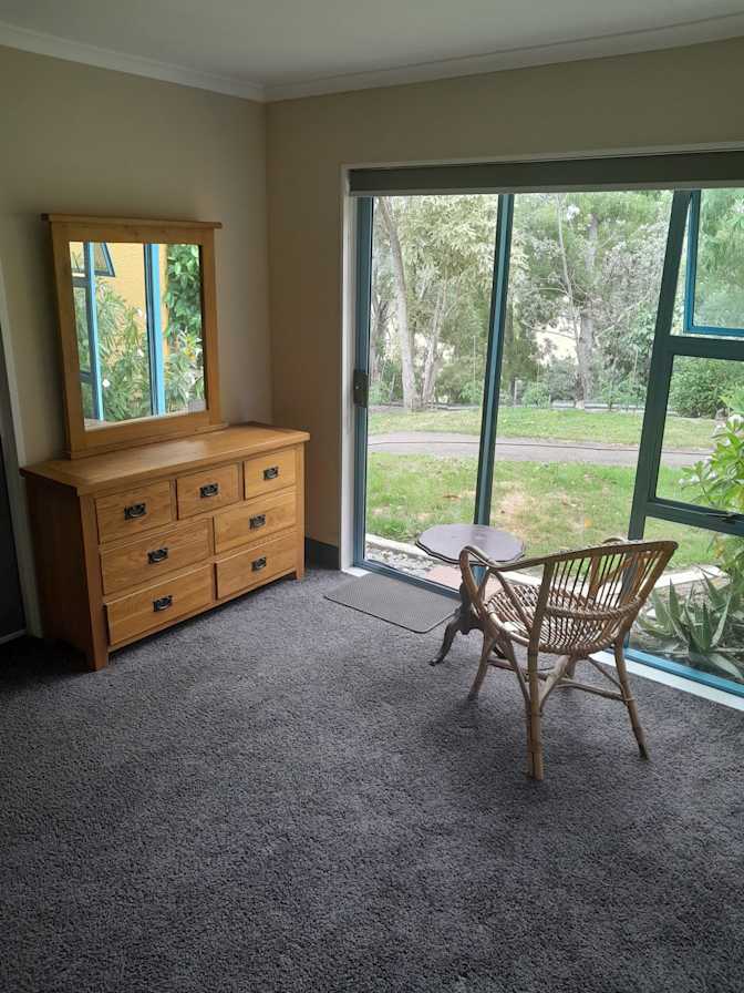 Jane Mackinnon's room