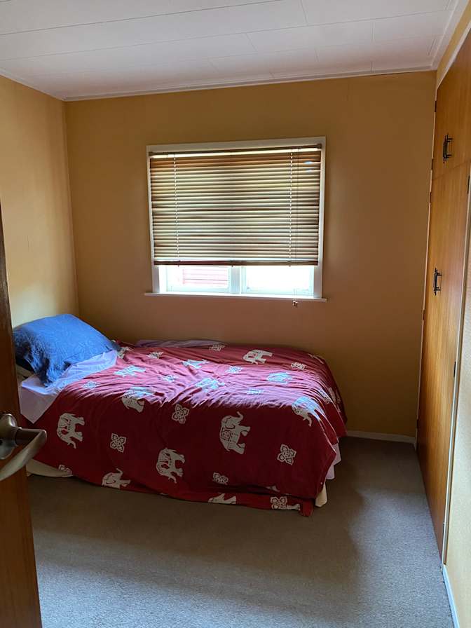 Dinah's room