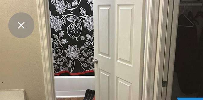 Joshua Onabanjo's room