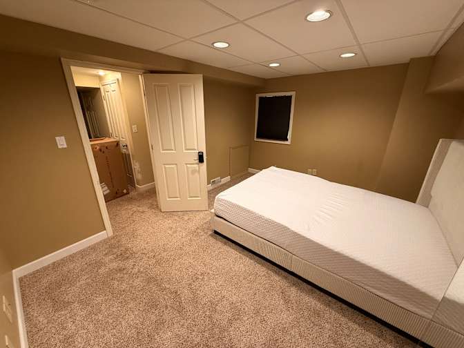 Ricardo's room