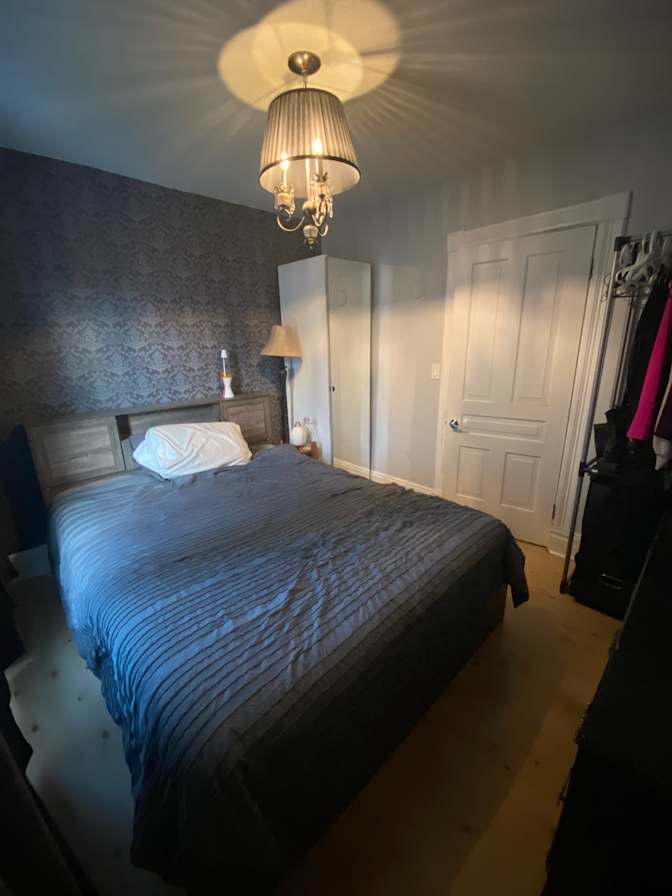 Robin's room