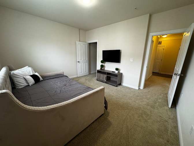 Veronica's room