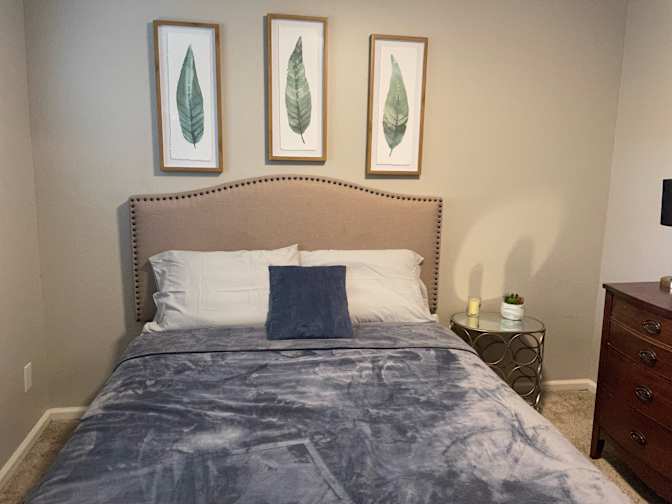 Carol mackey's room