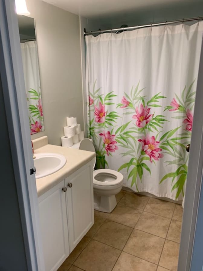 valerie's room