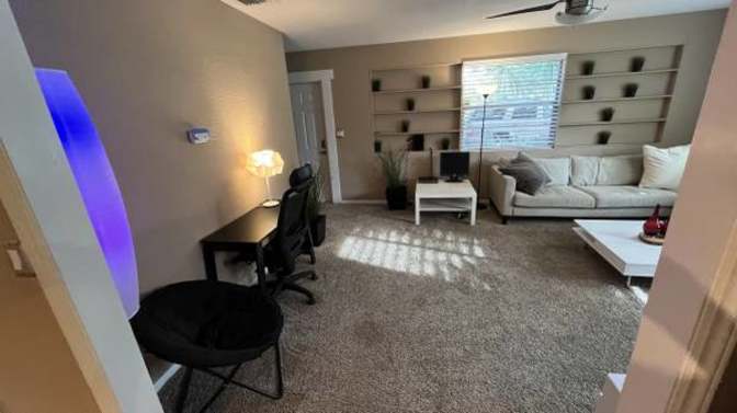 Julian Guerrero's room