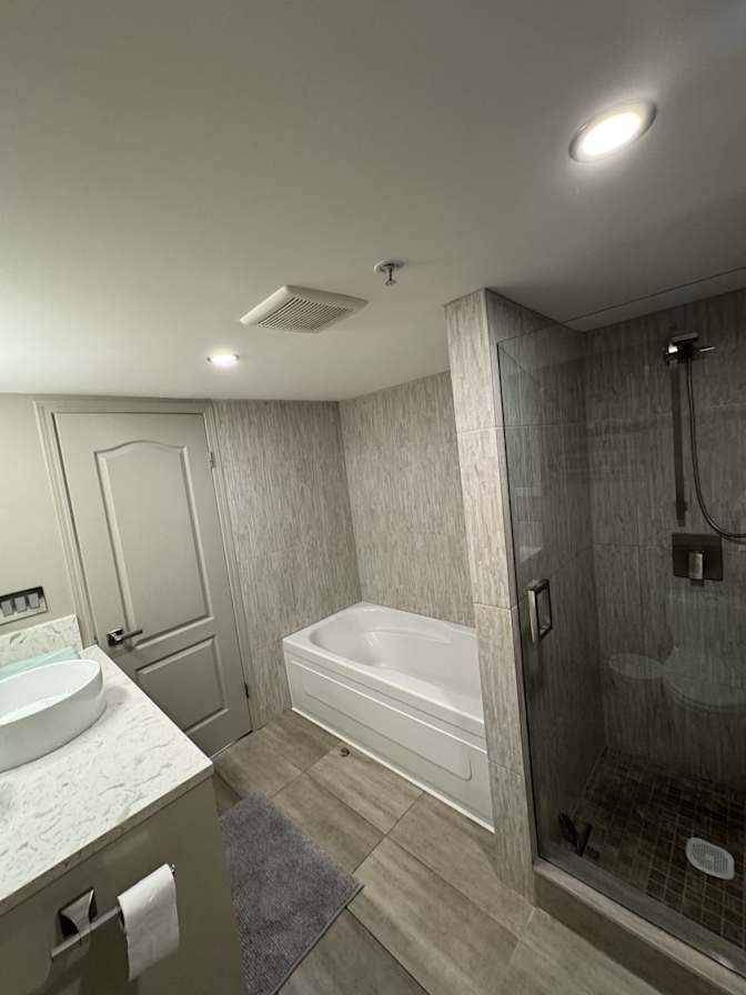 Van House's room