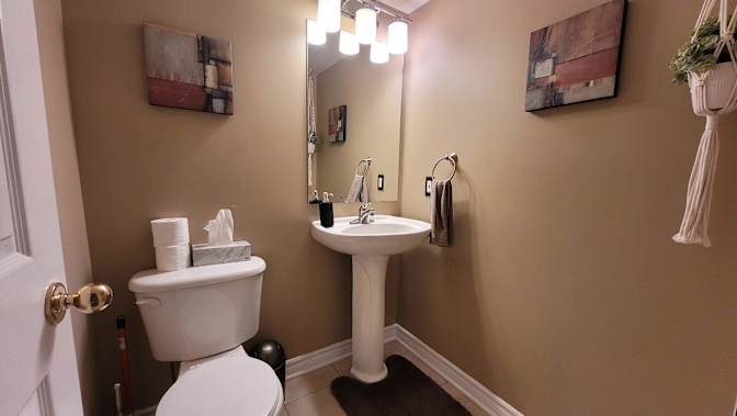Maxim's room