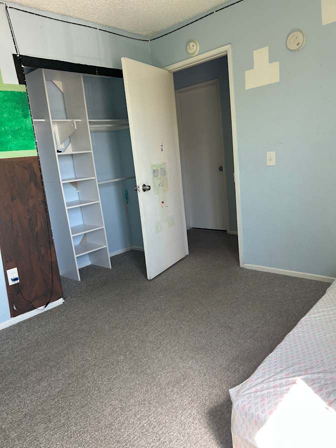 HILARY RAMIREZ's room