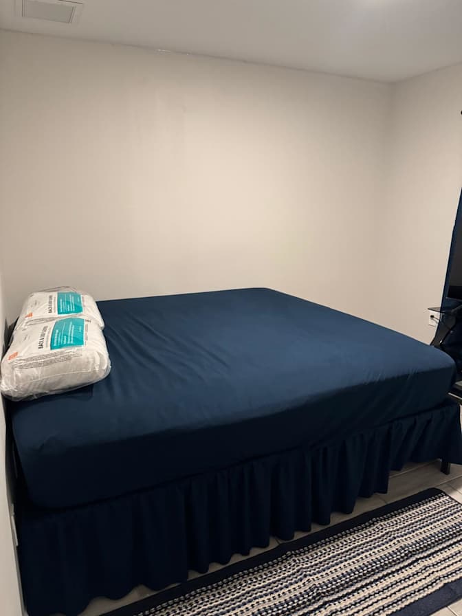 Delmar's room