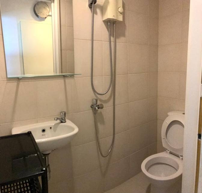 VVA EI's room