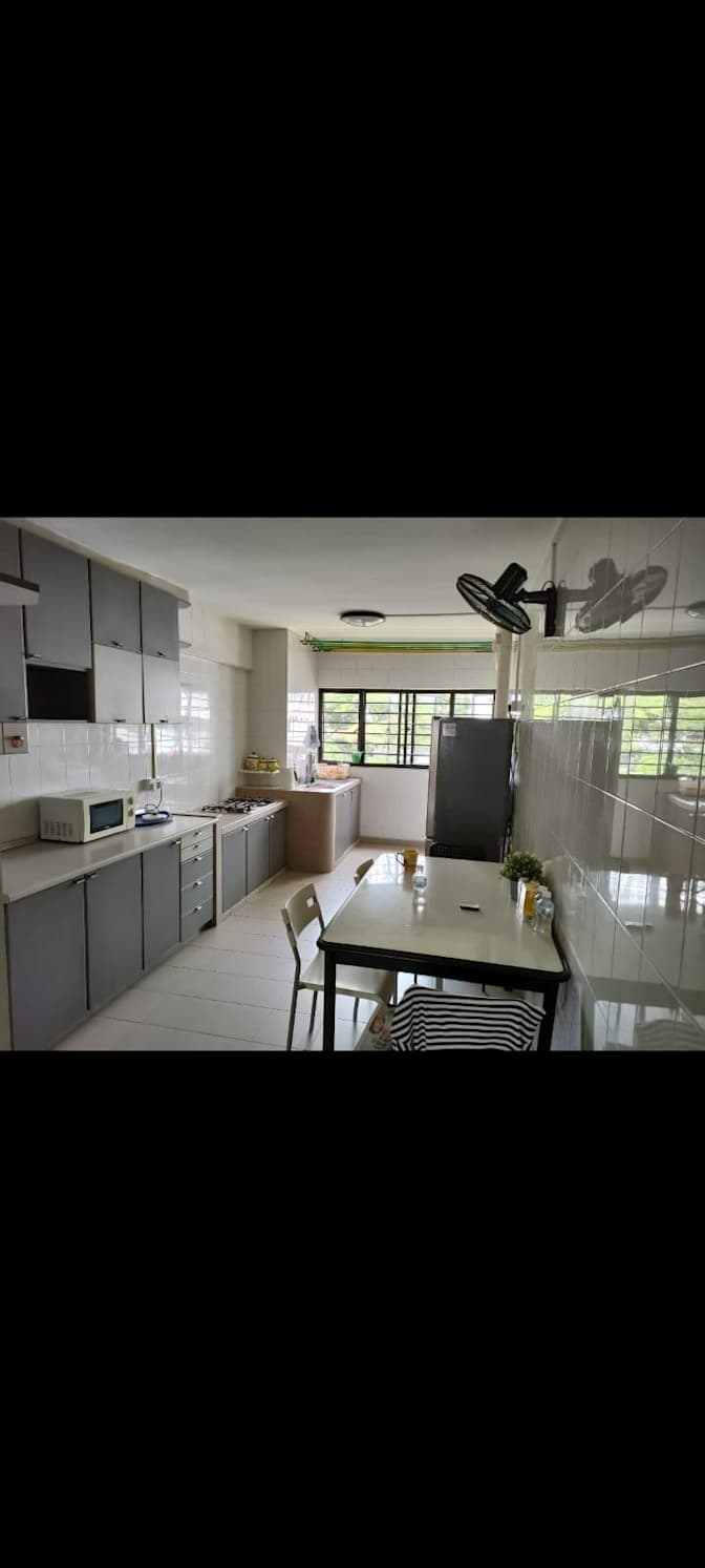 Yi Sian Lim's room