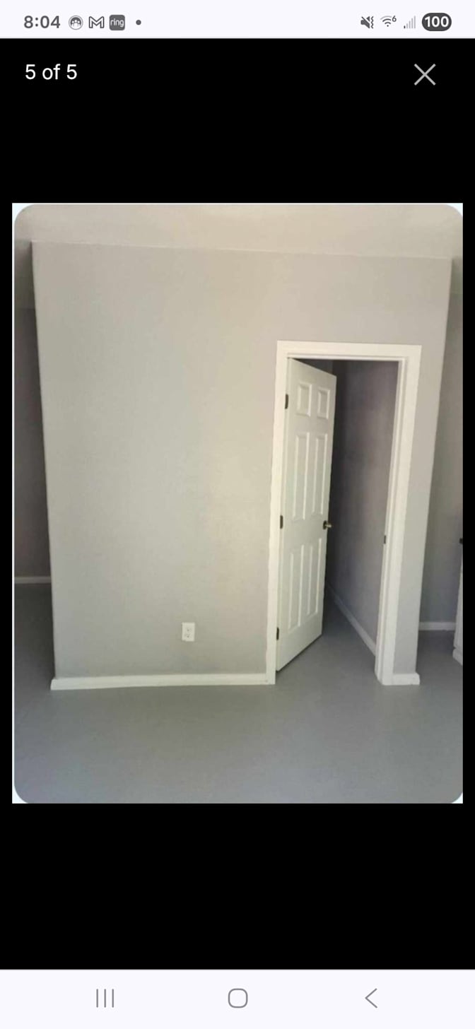 Leticia's room