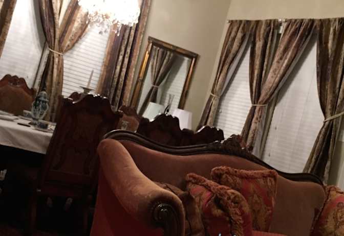 ashkak's room
