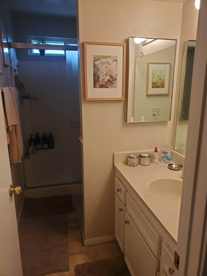 Lindsay Pomeroy's room
