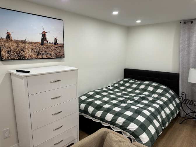 Niloofar's room