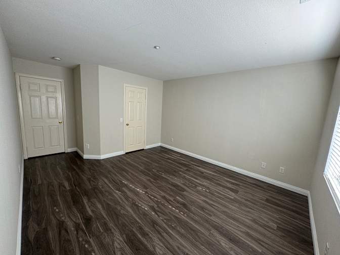 Fan's room