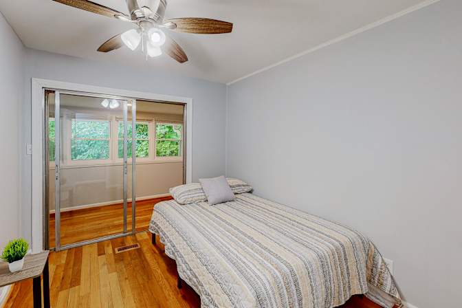 PadSplit's room