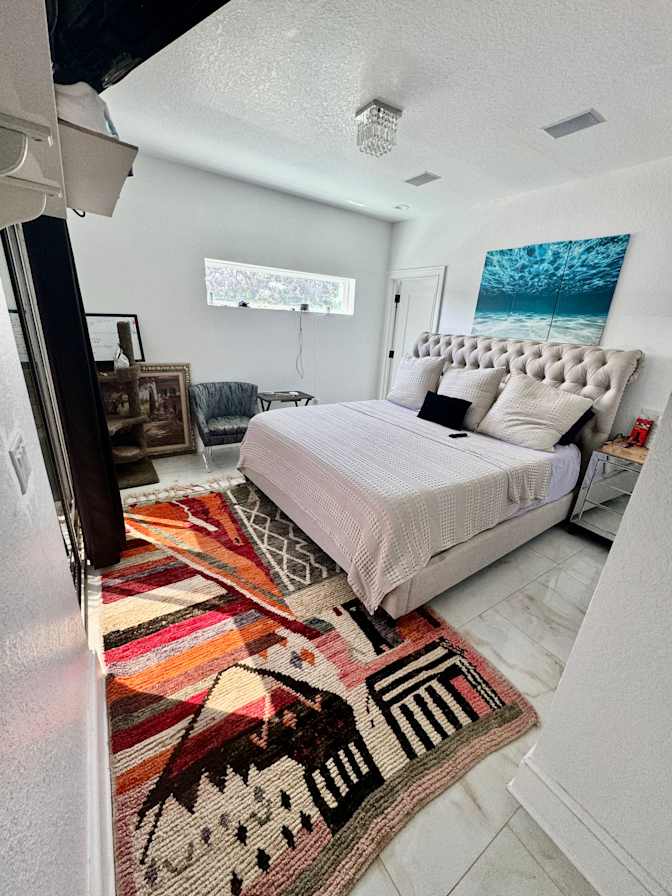 Lima's room
