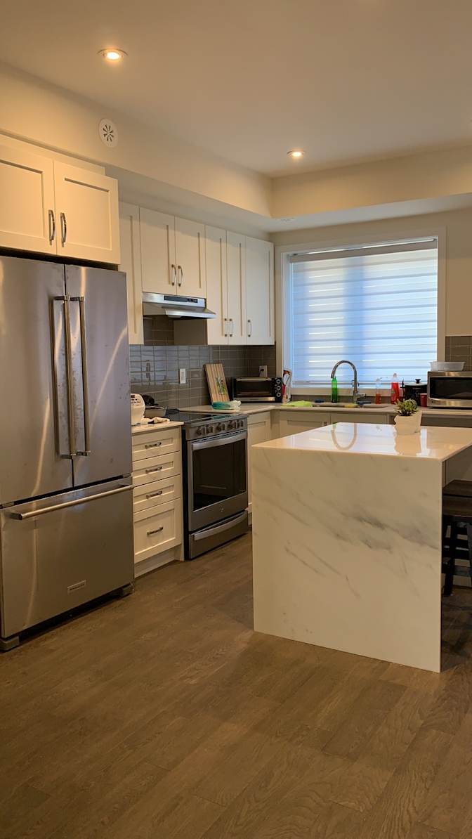 Tolobi Rental's room