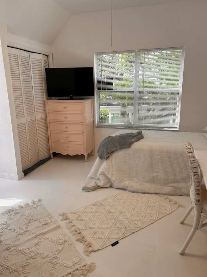 Mi's room