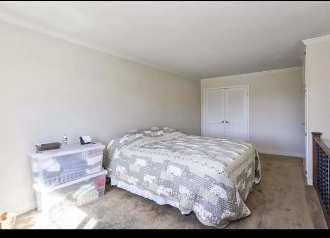 Lorenzo's room